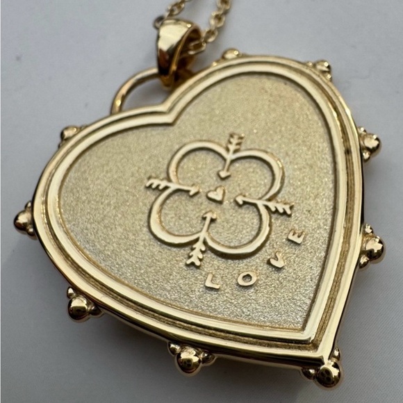 Jane Win “Love is in the Air” pendant and chain. Gold Heart Pendant Necklace - Picture 4 of 5